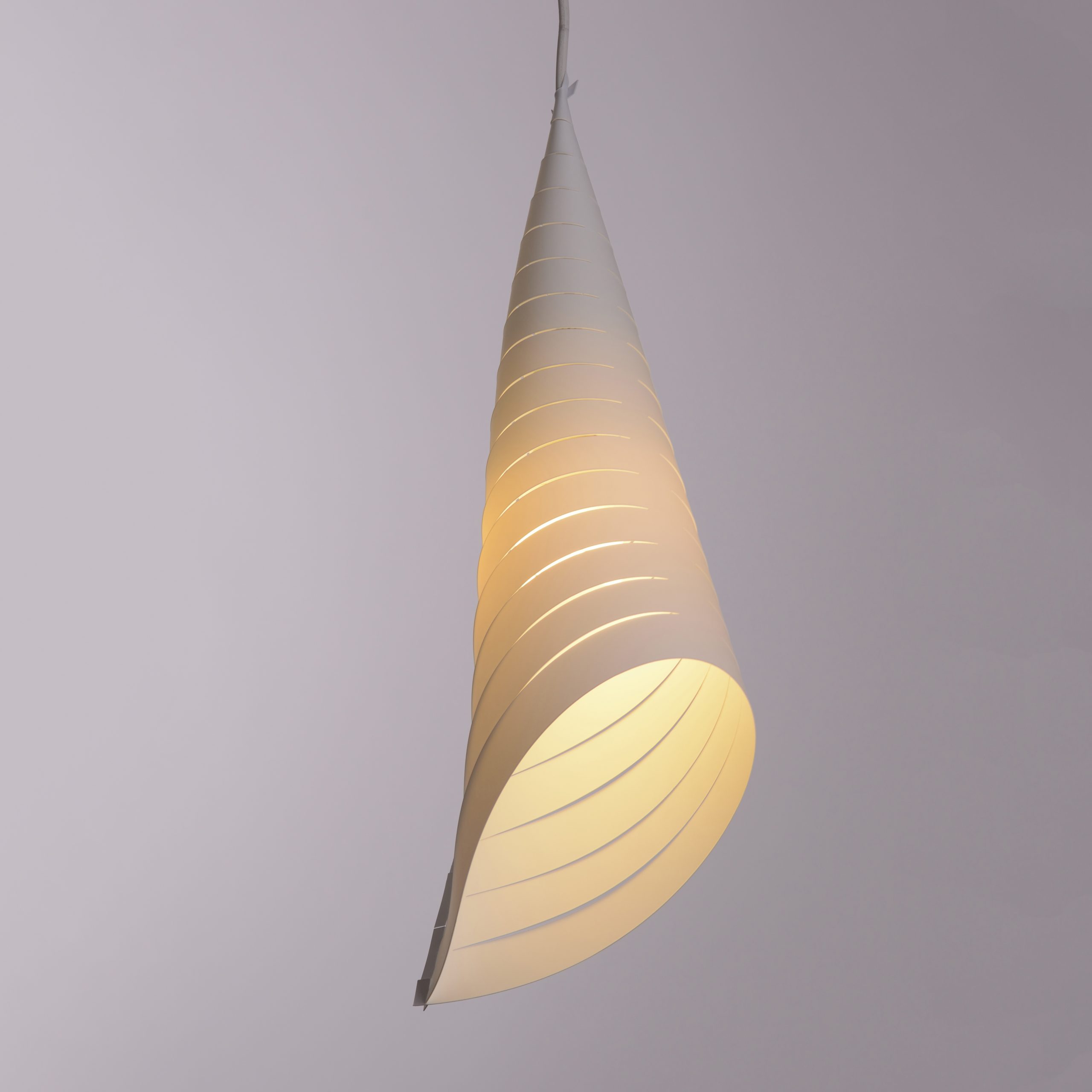 LAMPE FLEUR DE LIS - LILIO